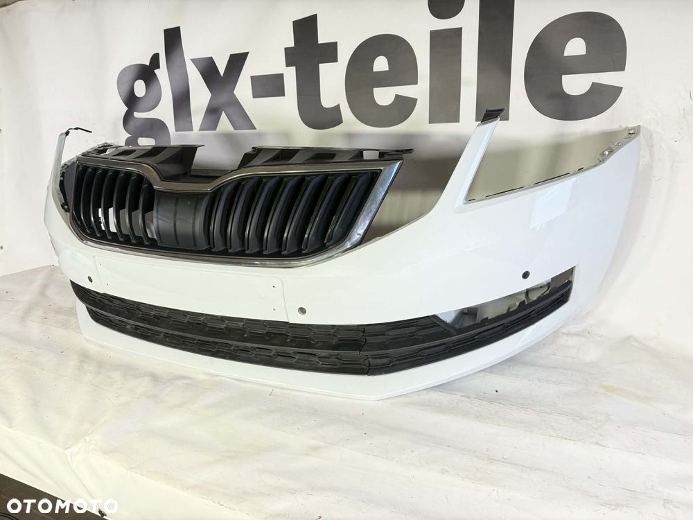 Skoda Octavia III Lift Zderzak Przód Przedni 4xPDC LS9R 16-19 5E0807221N - 2