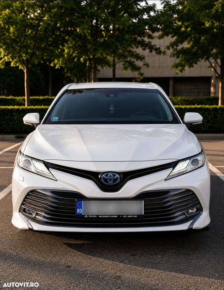 Toyota Camry Executive - 4
