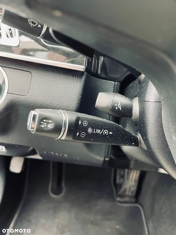 Mercedes-Benz Klasa E - 20