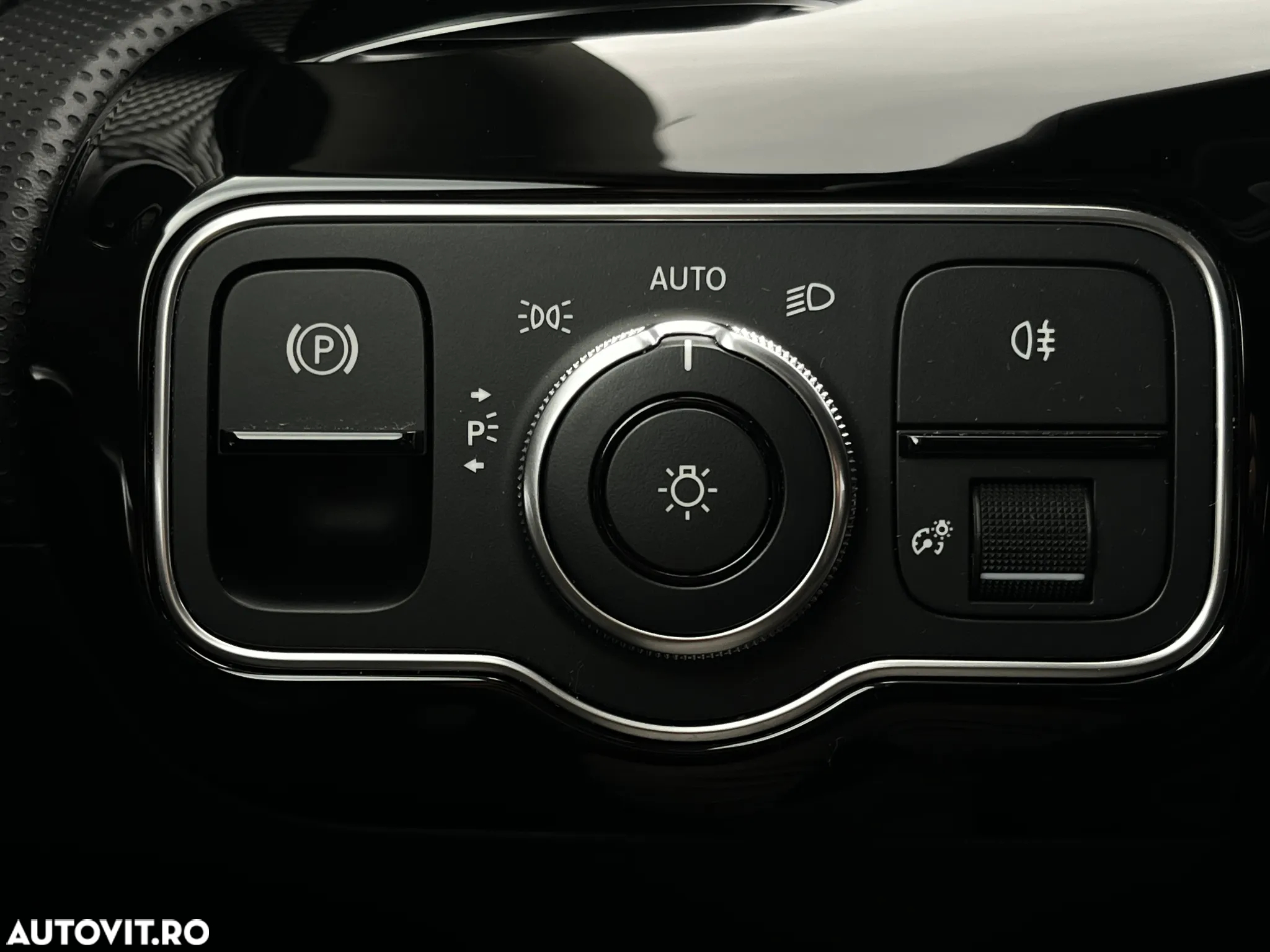 Mercedes-Benz A 250 e 8G-DCT - 19