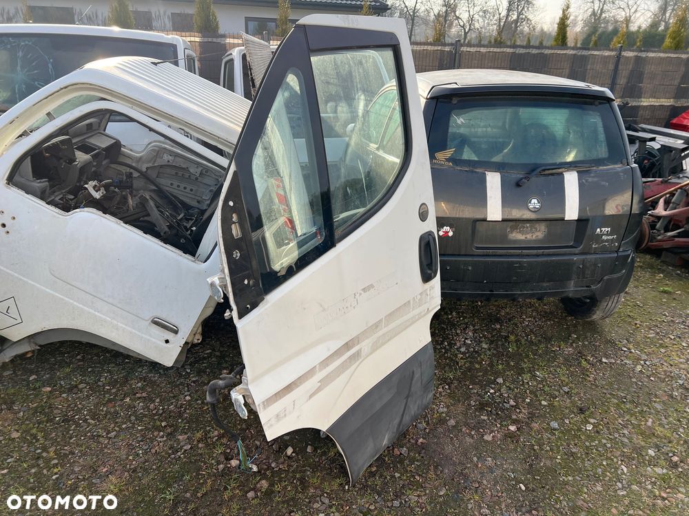 Drzwi Lewe kompletne Iveco Daily V 14 do Założenia - 6