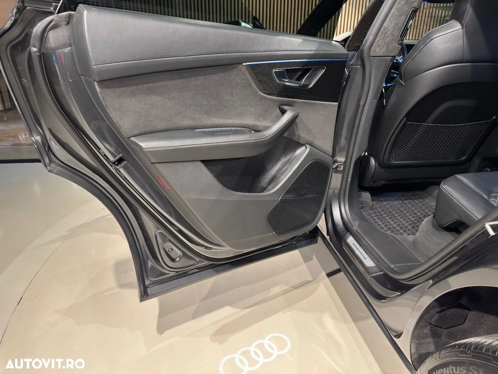 Audi SQ8 4.0 TFSI quattro Tiptronic - 29