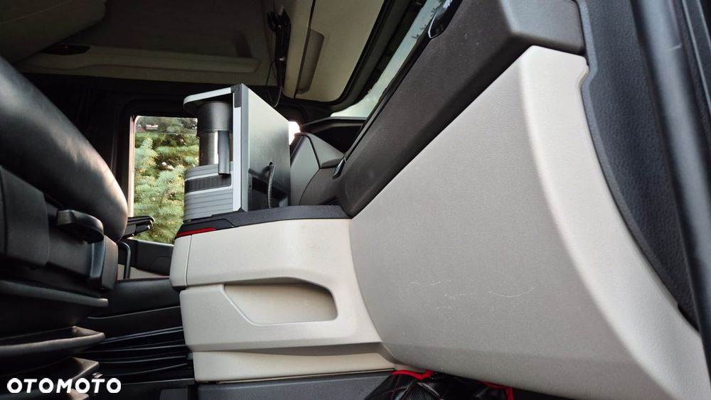 Scania SCANIA///S530///V8///2022///RETARDER/// FULL LED///KLIMATYZACJA POSTOJOWA/// ZABUDOWY MIĘDZYOSIOWE///WAGA/// SKÓRY///NAWIGACJA///BARDZO BOGATA WERSJA///STAN BARDZO DOBRY - 34