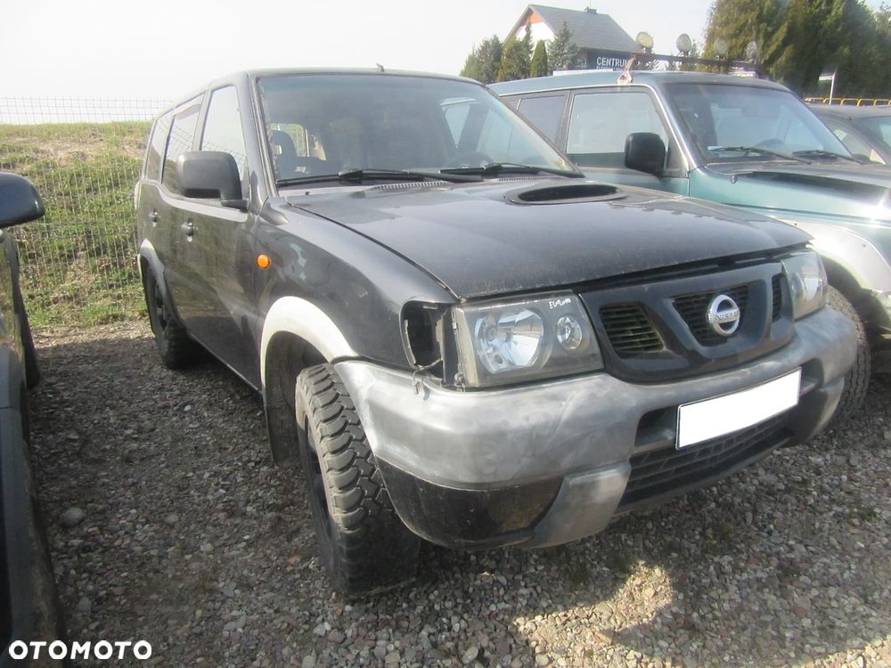 Nissan Terrano II 2.7D 2004 r. na części - 2