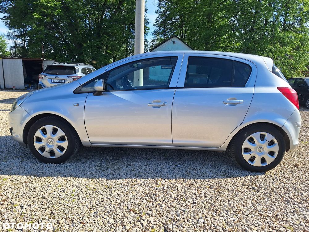 Opel Corsa 1.4 16V Active - 6