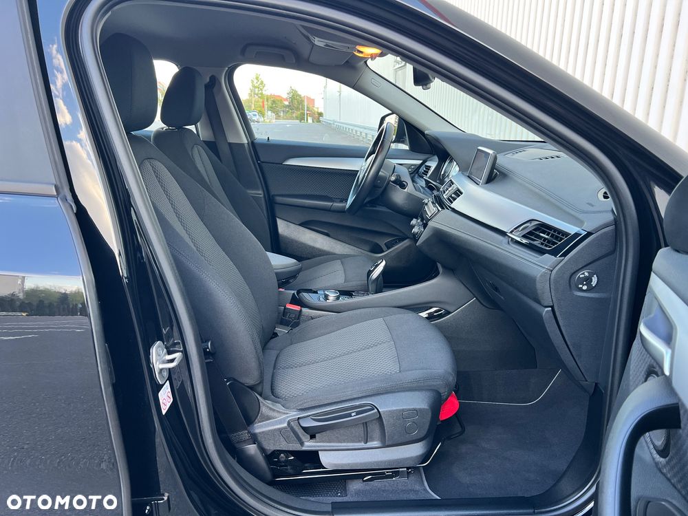 BMW X2 sDrive18i Business Edition - 18