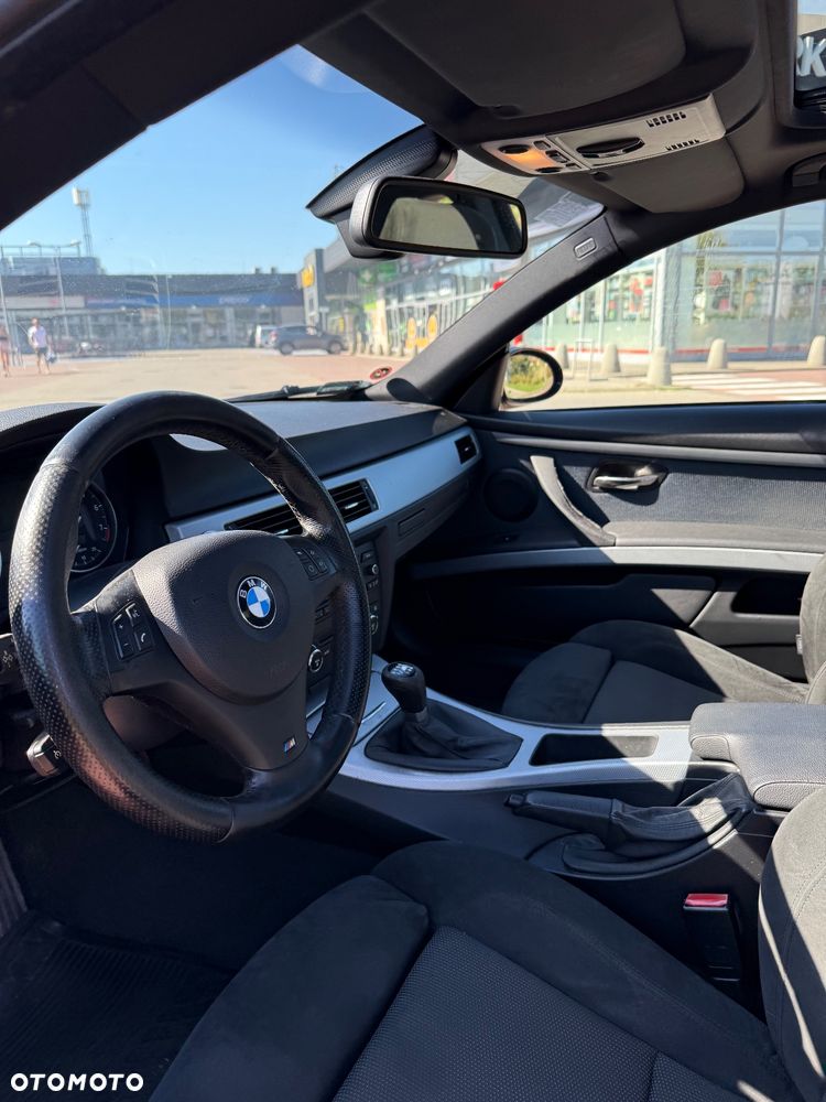 BMW Seria 3 320i - 20