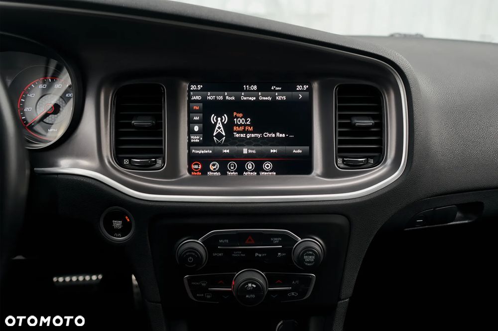 Dodge Charger 3.6 GT - 31