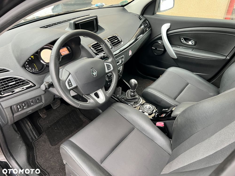 Renault Megane ENERGY TCe 115 Start & Stop Bose Edition - 10