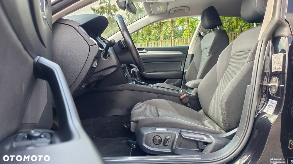 Volkswagen Arteon 2.0 TDI SCR DSG Elegance - 5