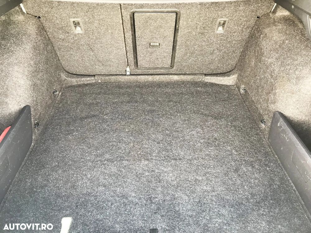 Skoda Octavia 1.5 TSI DSG MHEV Style - 37