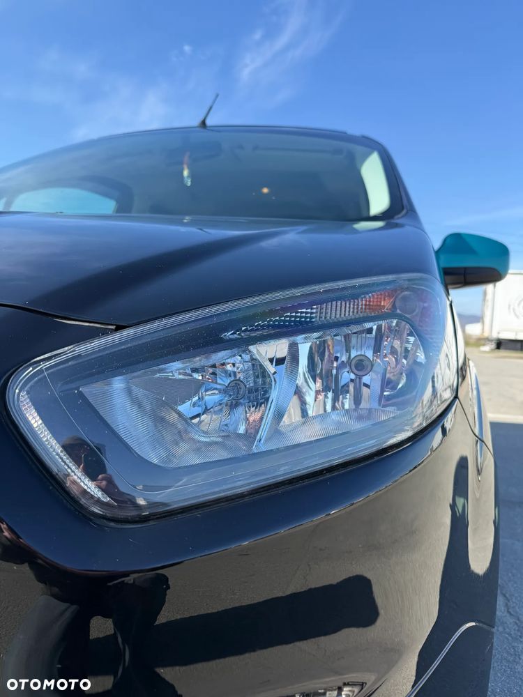 Ford Tourneo Courier - 18