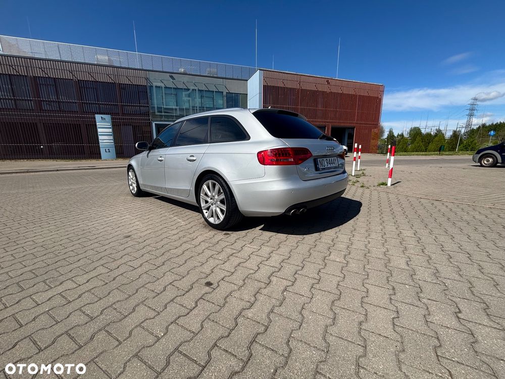 Audi A4 Avant 2.0 TDI e DPF Ambiente - 3