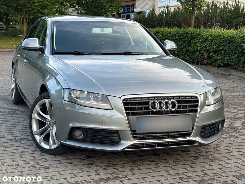 Audi A4 Limousine 2.0 TDI Limited Edition Multitr - 12
