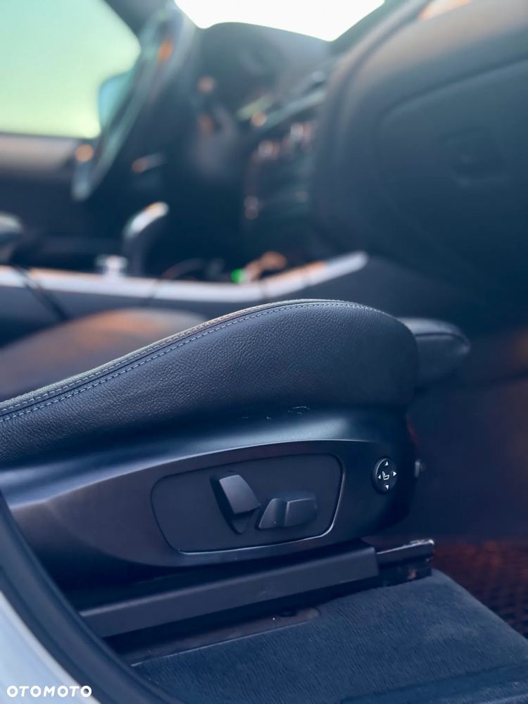 BMW X3 xDrive35i - 11