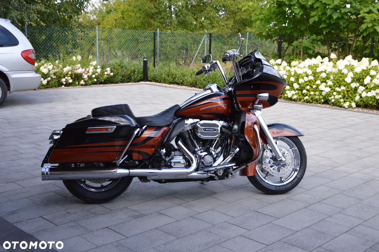 Harley-Davidson Touring Road Glide - 7