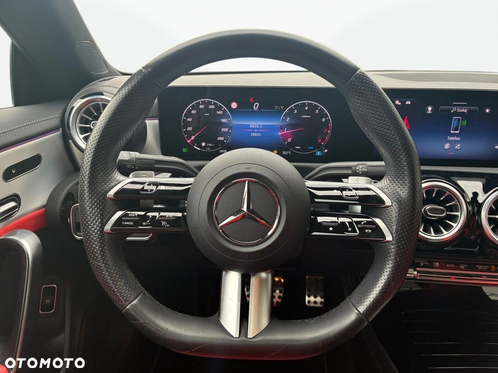 Mercedes-Benz CLA - 15