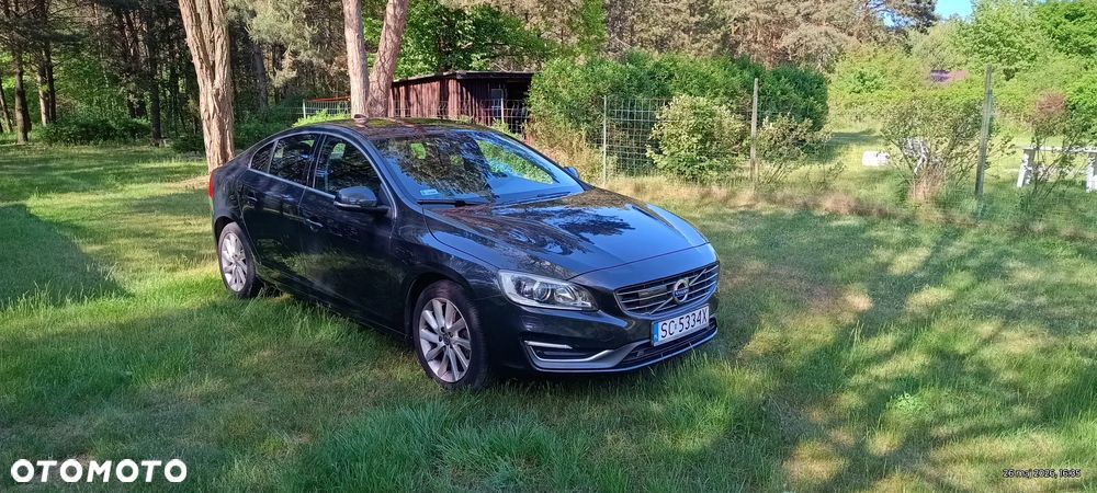 Volvo S60 D3 R-Design Momentum - 5