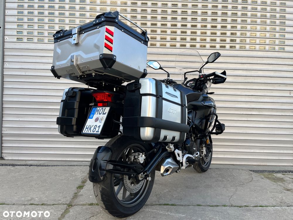 Benelli TRK 502 - 13
