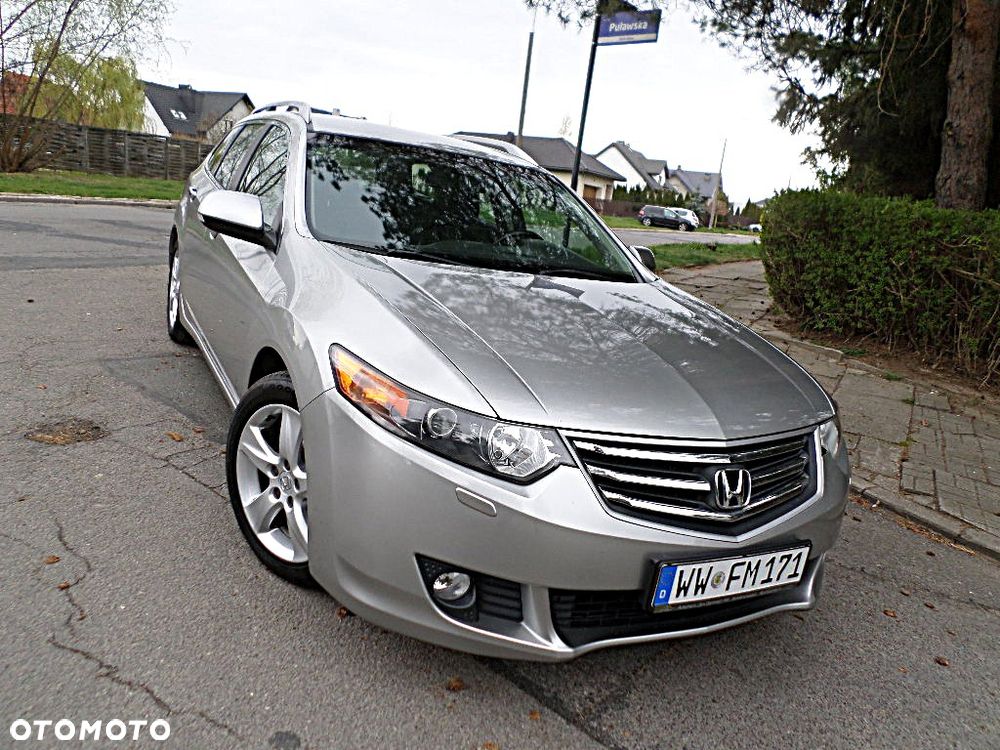 Honda Accord 2.0 Elegance Advantage - 2