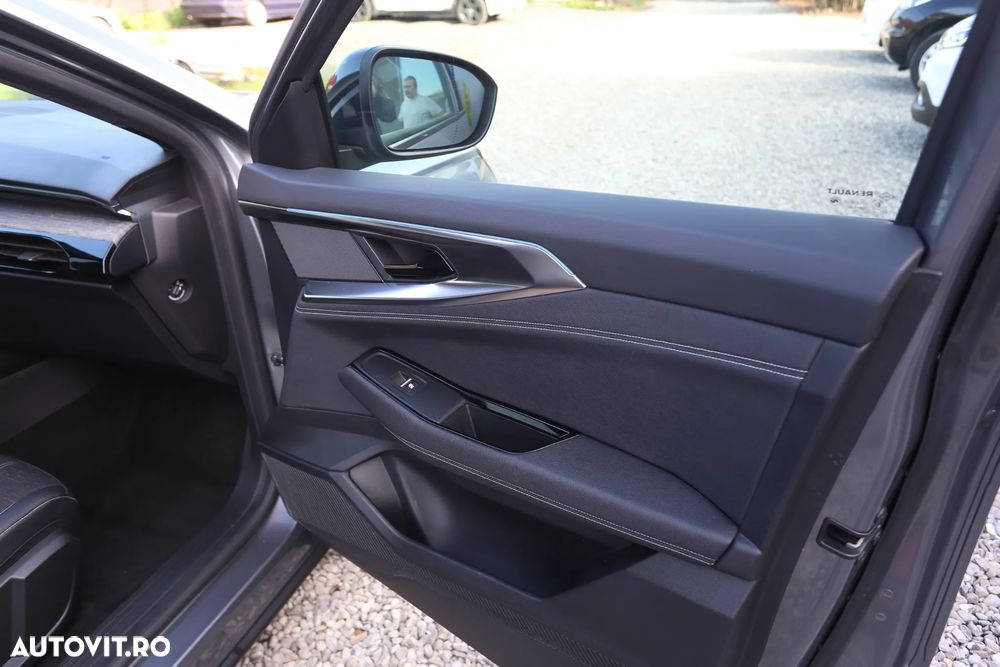 Renault Austral E-Tech Full 200 Techno - 10