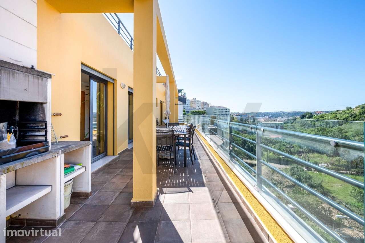 Apartamento T4 Exclusivo em Ramada, Odivelas - Onde a Luz Escolheu Mor - Grande imagem: 5/60