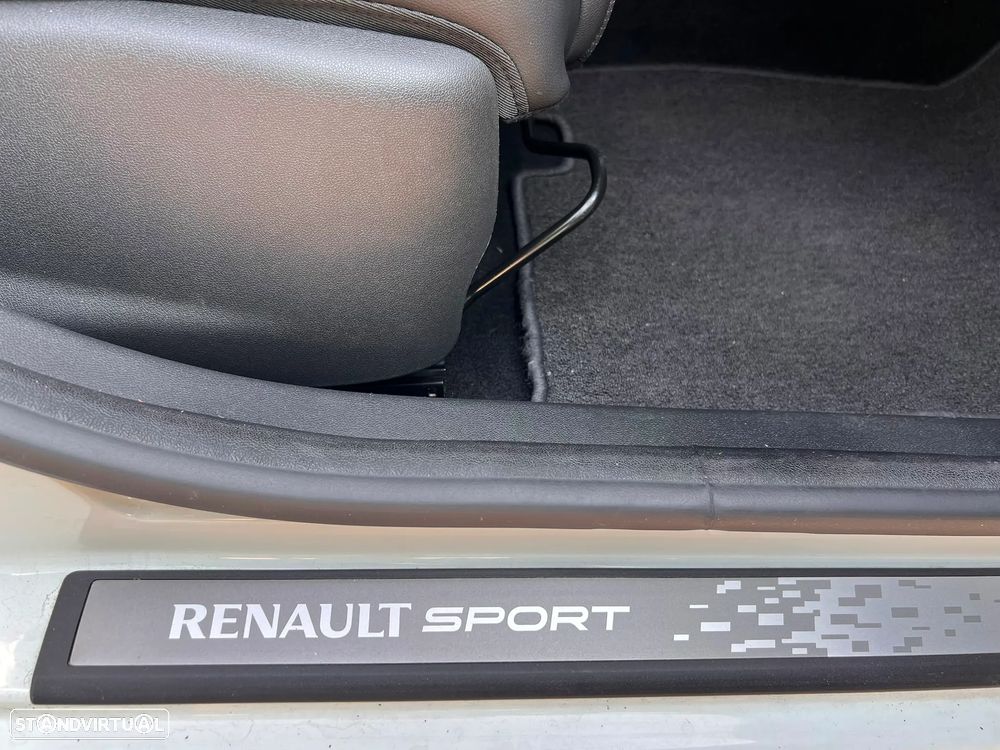 Renault Mégane Sport Tourer 1.6 dCi GT Line - 15