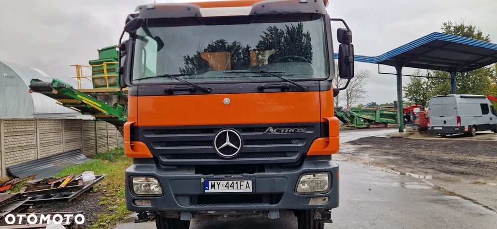 Mercedes-Benz ACTROS - 3