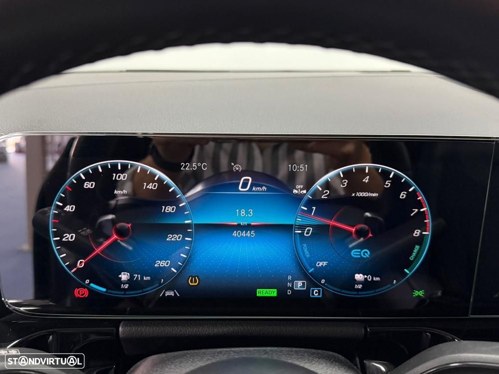 Mercedes-Benz GLA 250 e AMG Line - 18