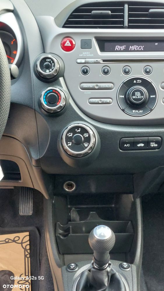 Honda Jazz 1.2 LS - 12