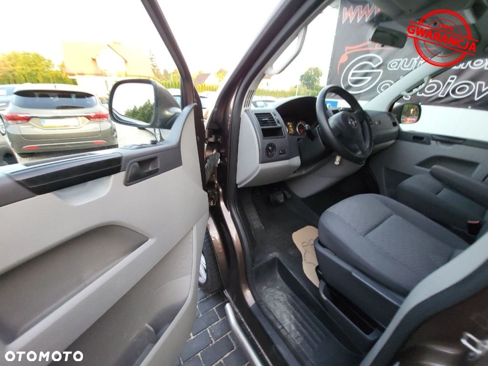 Volkswagen Transporter - 23