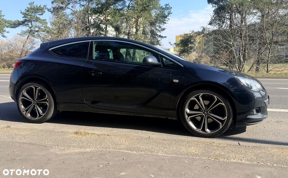 Opel Astra 1.4 T Sport - 1