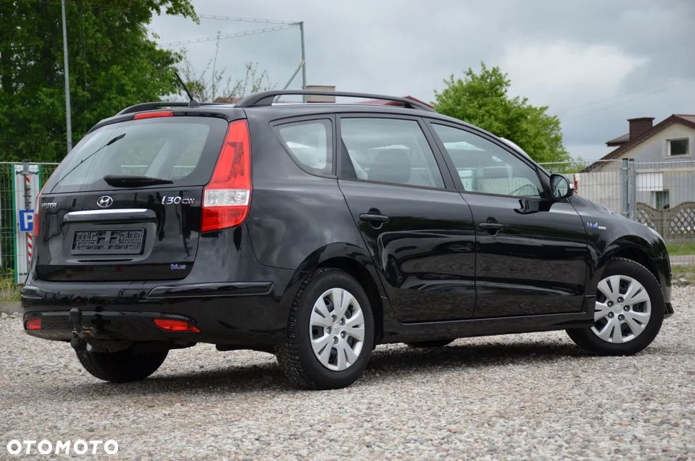Hyundai i30 1.6 CRDi blue Classic - 12