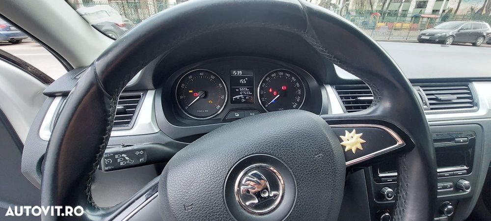 Skoda RAPID 1.2 TSI Active - 14