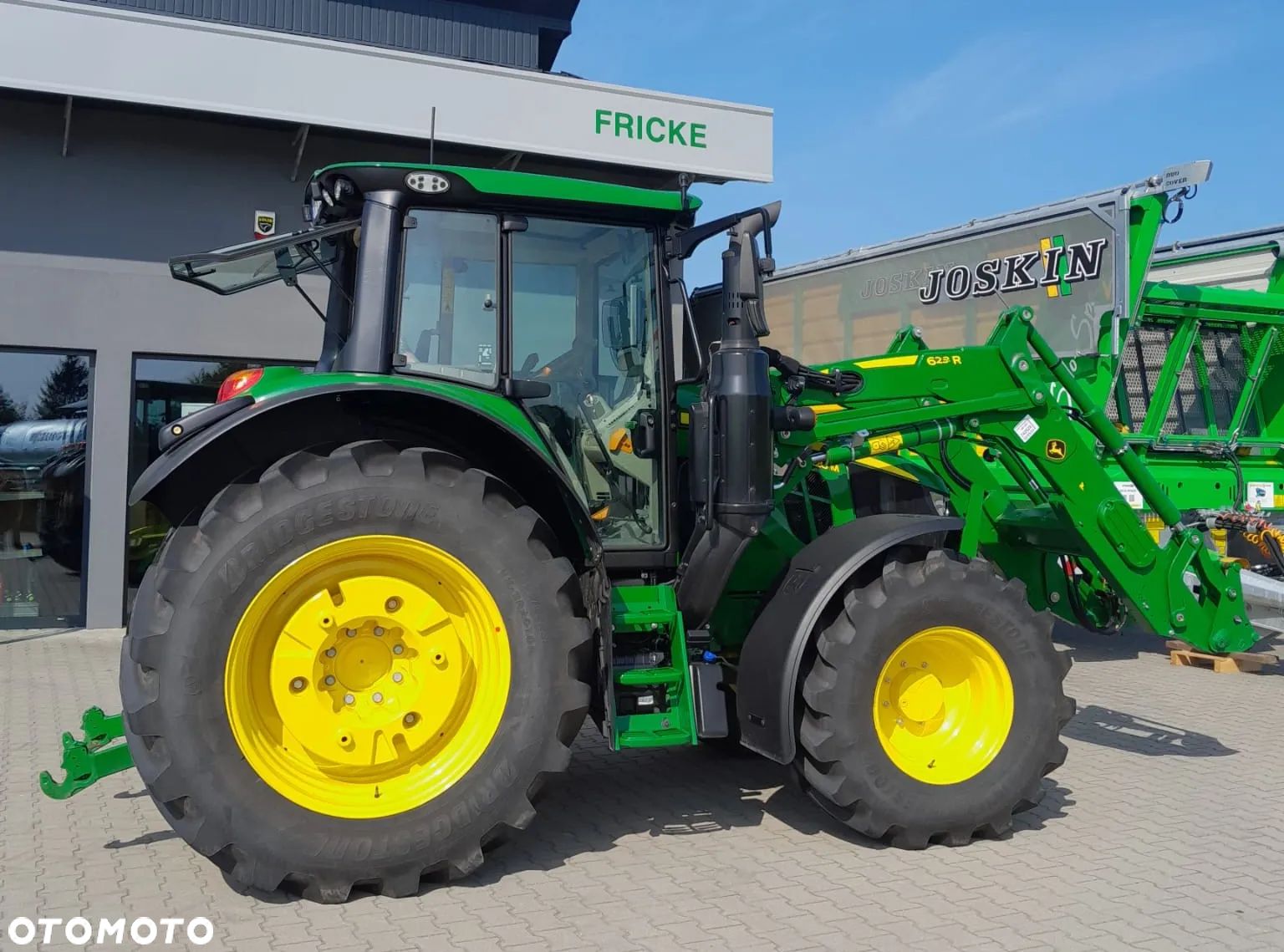 John Deere 6120M - 1