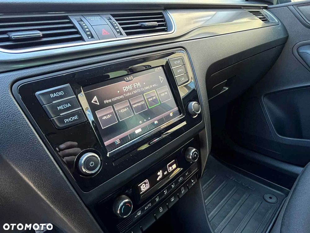 Skoda RAPID 1.0 TSI Style - 2