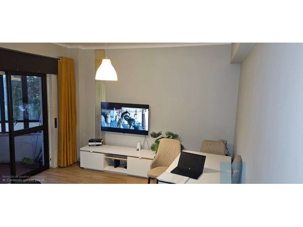 Apartamento T1+1 em Rio de Mouro - Grande imagem: 3/18