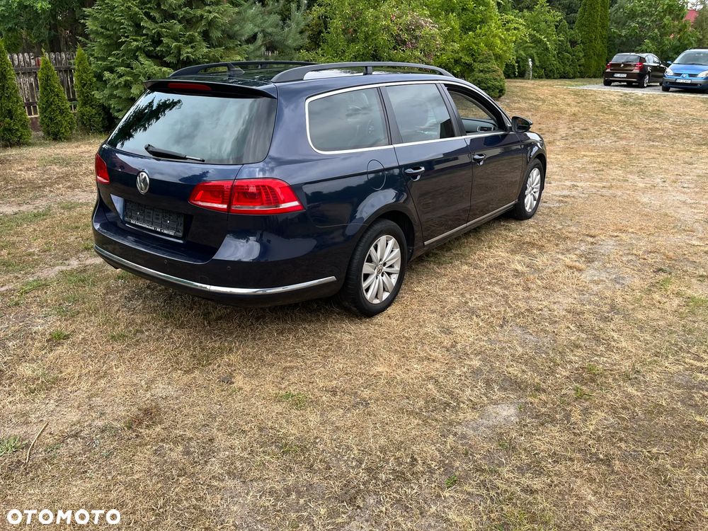 Volkswagen Passat 2.0 TDI DSG BlueMotion Technology Highline - 13