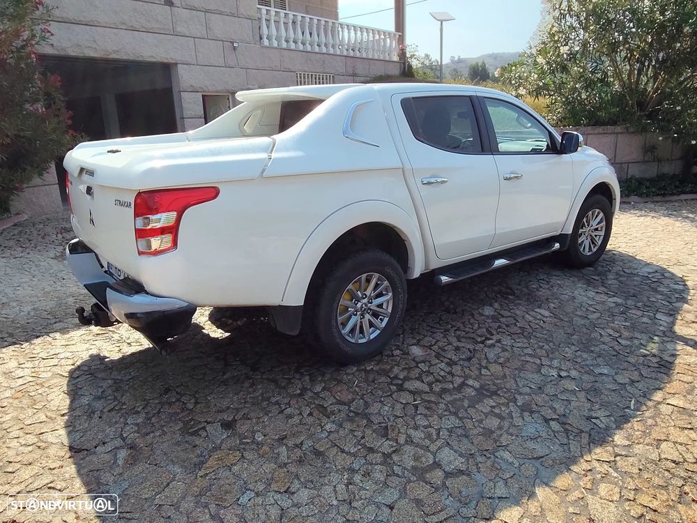 Mitsubishi L200 - 4