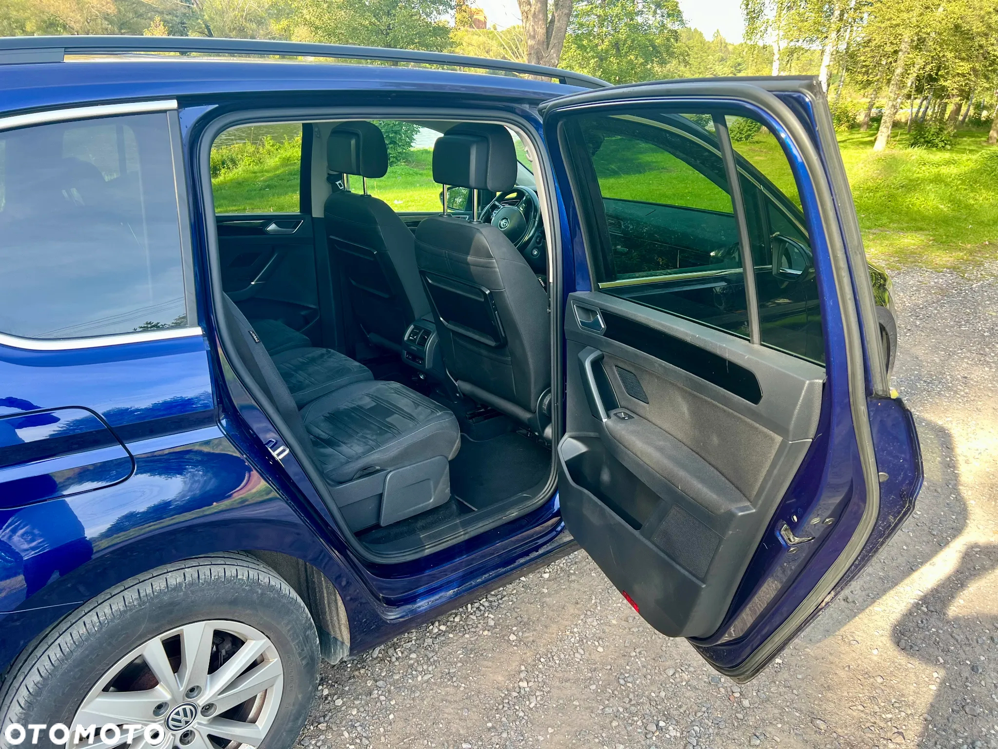 Volkswagen Touran 2.0 TDI BMT Highline DSG - 17