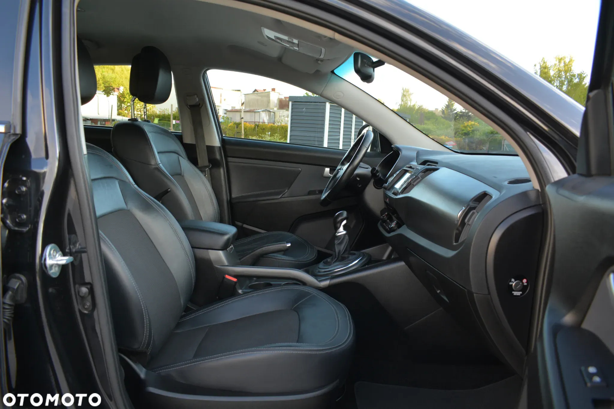 Kia Sportage 2.0 CRDI 4WD Dream-Team Edition - 26