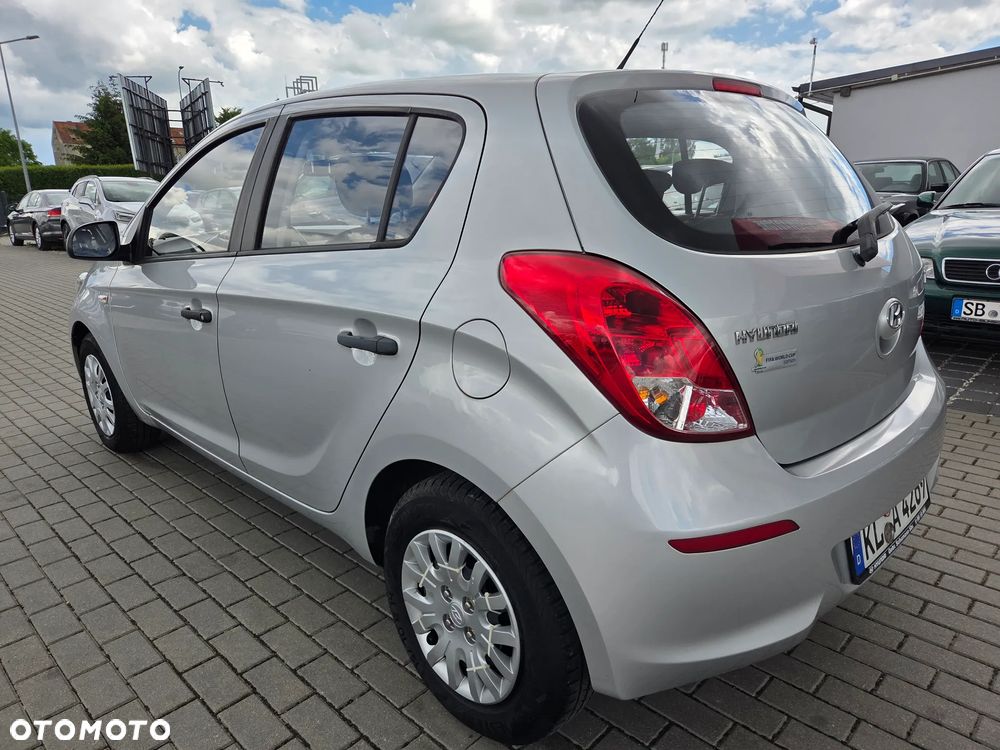 Hyundai i20 1.2 Fifa World Cup Edition - 4