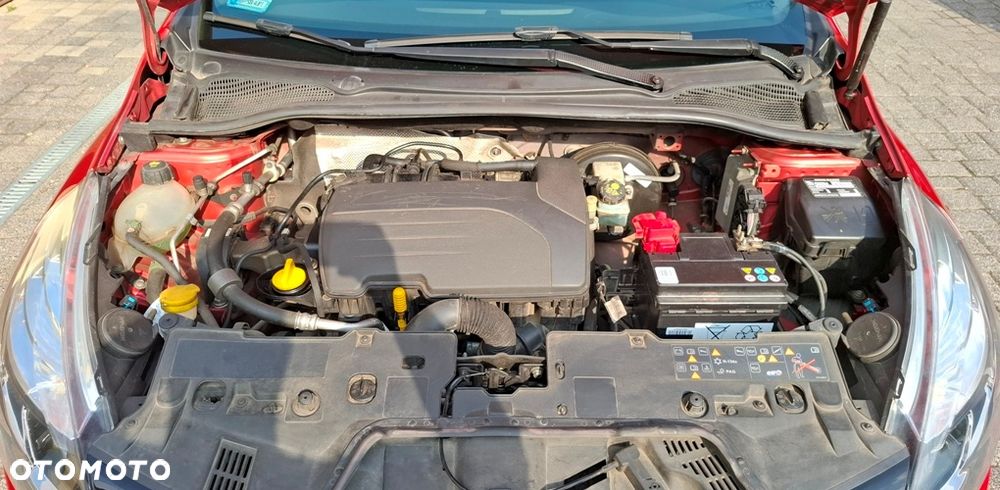 Renault Clio 1.2 16V Limited - 32