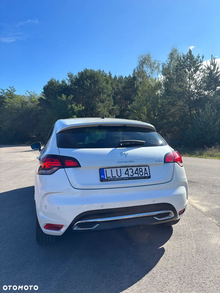 Citroën DS4 1.6 THP SportChic - 4