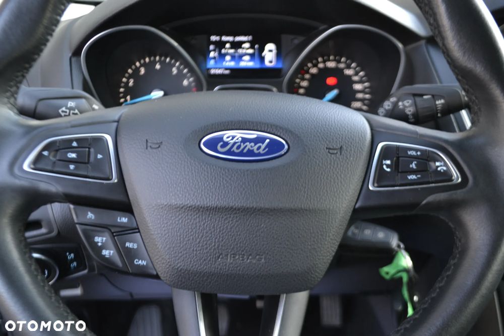 Ford Focus 1.5 EcoBoost Start-Stopp-System COOL&CONNECT - 34