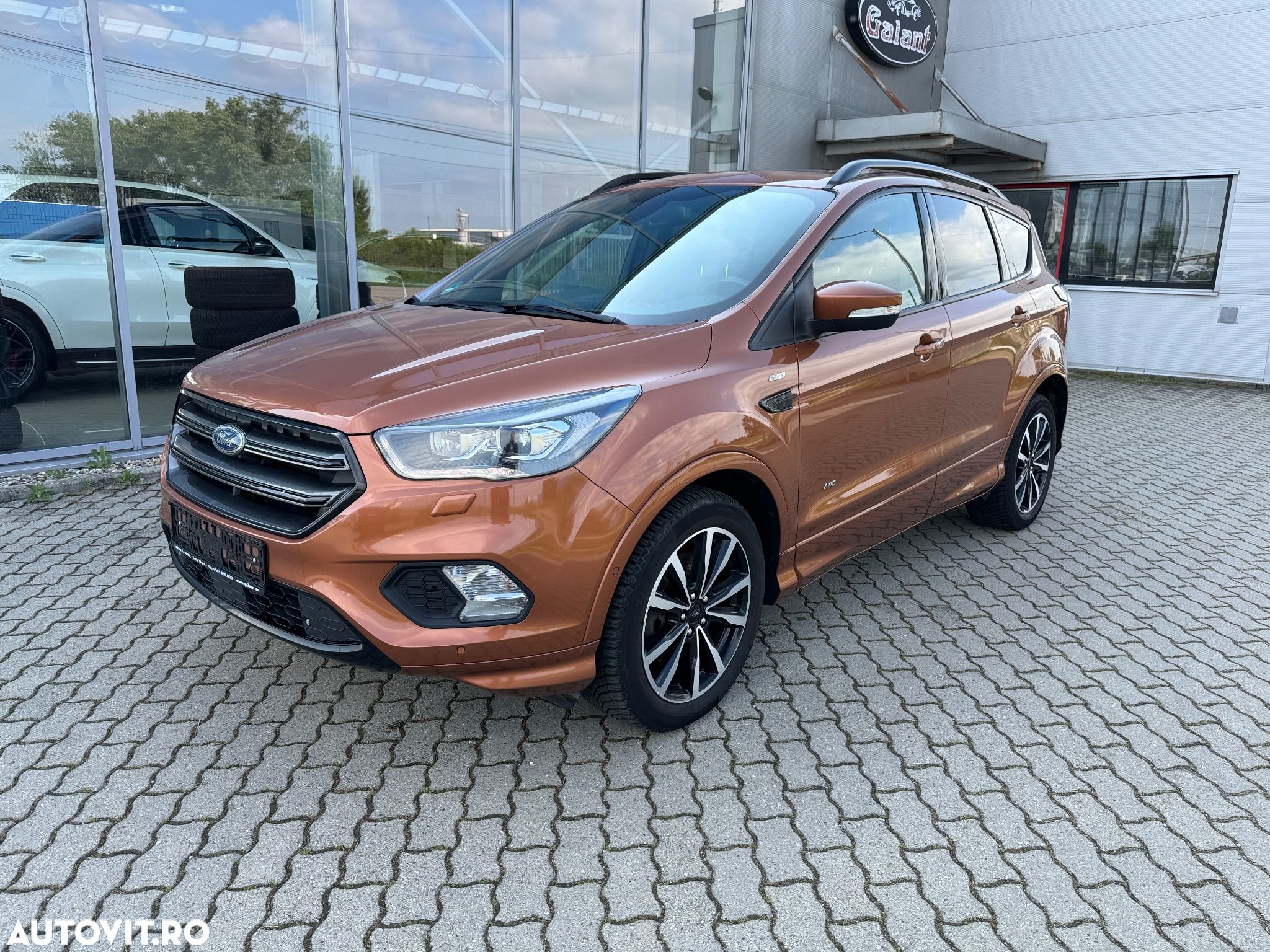 Ford Kuga 2.0 TDCi 4WD Powershift ST-Line - 1