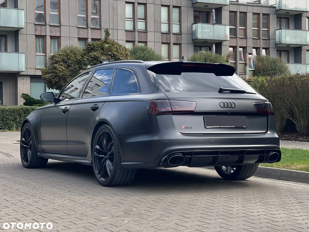 Audi RS6 Avant - 7