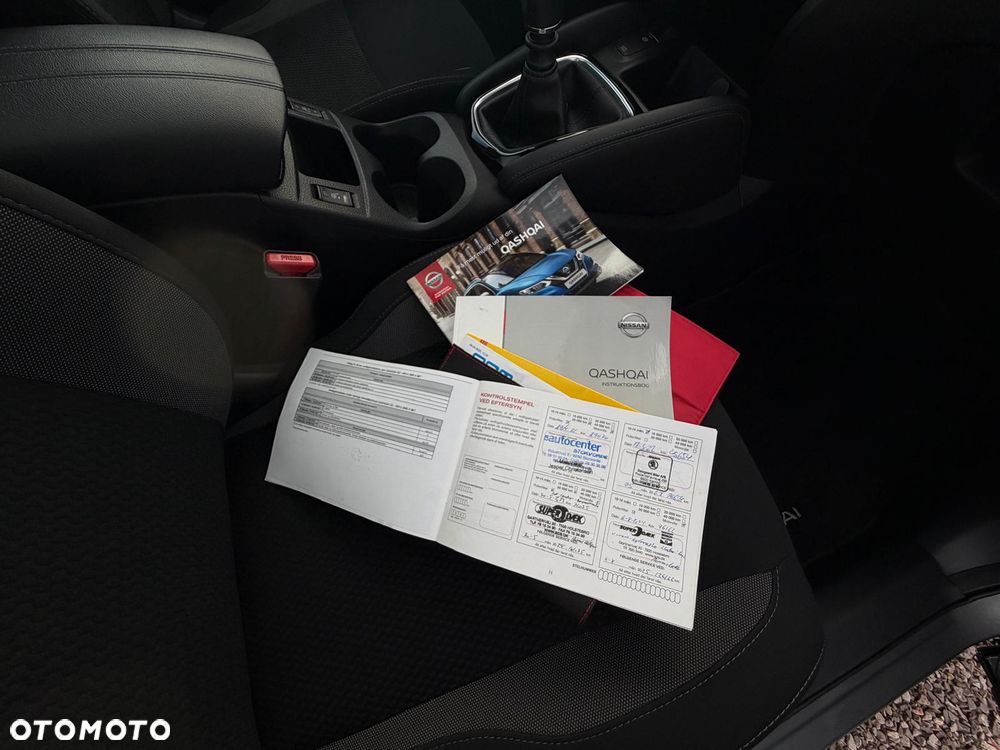Nissan Qashqai 1.3 DIG-T N-Connecta - 35