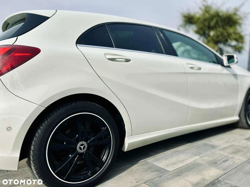 Mercedes-Benz Klasa A 180 7G-DCT - 8