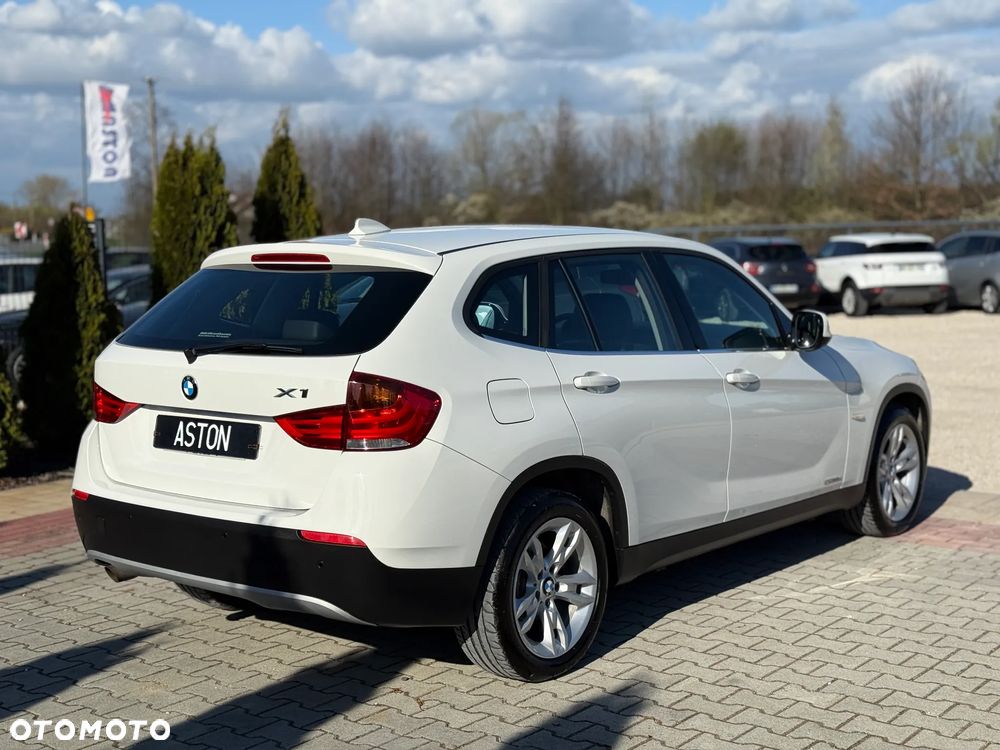 BMW X1 sDrive18d xLine - 8
